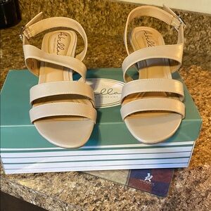 Abella Heels